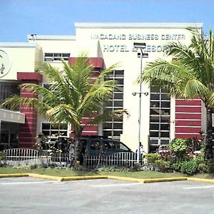 Macagang Hotel And Resort